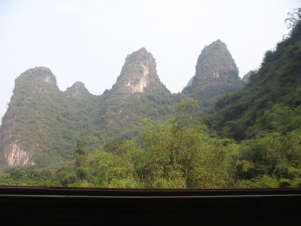 Yangshuo Peaceful Valley Retreat Hotel Zewnętrze zdjęcie